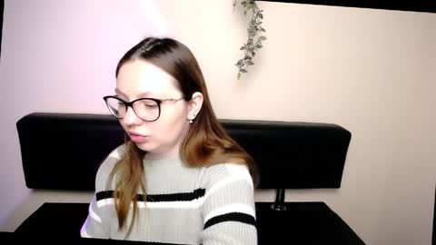 Snapshot of luizaheems_ chatting on 22, 4, 2026 Luiza online show from 22, 4, 2026