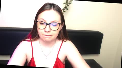Snapshot of luizaheems_ chatting on 28, 4, 2026 Luiza online show from 28, 4, 2026