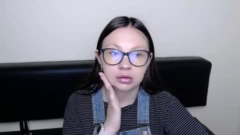 Snapshot of luizaheems_ chatting on 25, 5, 2026 Luiza online show from 25, 5, 2026
