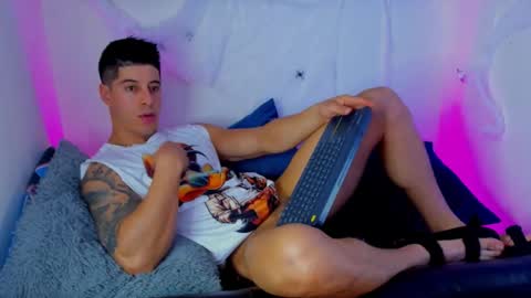 Lukas Green online show from 17, 10, 2025