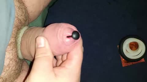 lukasaq online show from 8, 9, 2025