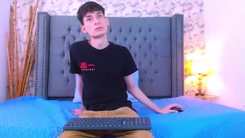 luke_carter online show from 3, 11, 2025