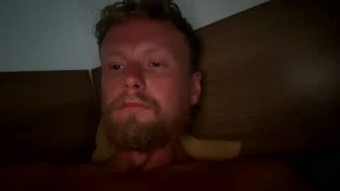 Snapshot of lukeeeeey96 chatting on 4, 8, 2026 lukeeeeey96 online show from 4, 8, 2026
