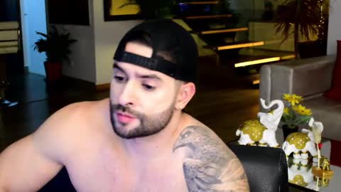 Lukhas f4f online show from 2, 2, 2026