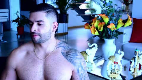 Lukhas f4f online show from 29, 3, 2026