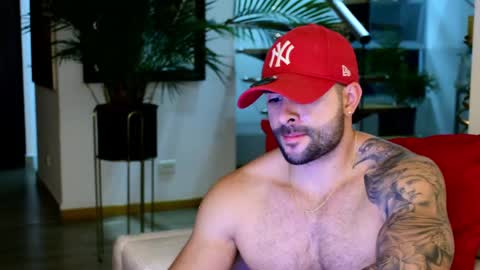 Lukhas f4f online show from 9, 4, 2026