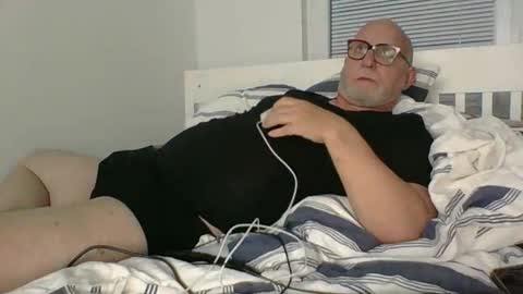 Snapshot of luley58 chatting on 4, 6, 2026 luley58 online show from 4, 6, 2026