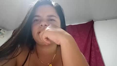 Snapshot of luli694416 chatting on 9, 10, 2025 luli694416 online show from 9, 10, 2025