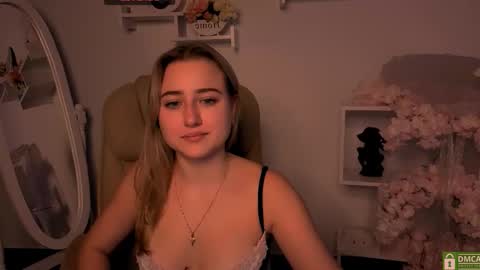 Lily online show from 8, 10, 2025