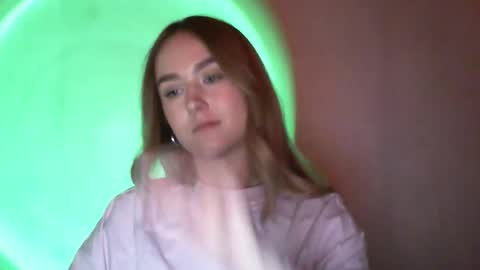 Lulu Baby18 online show from 11, 2, 2025