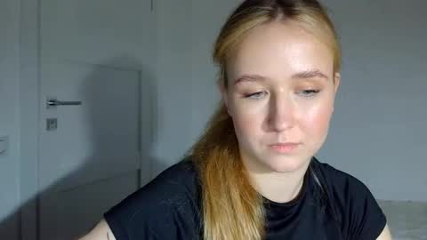 Lulu Baby18 online show from 10, 3, 2026