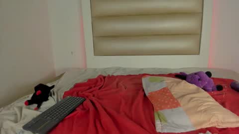 Snapshot of lulu_js_ chatting on 21, 10, 2025 elizabeth online show from 21, 10, 2025