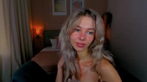 Snapshot of lulualise chatting on 10, 6, 2026 Alise online show from 10, 6, 2026
