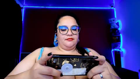 LuluBigTitts online show from 22, 2, 2025