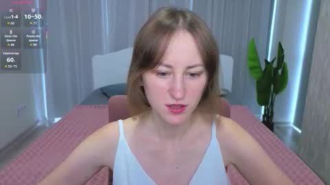 Lily online show from 4, 10, 2025
