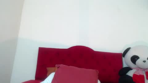 Snapshot of luluu_08 chatting on 20, 1, 2025 LULU online show from 20, 1, 2025