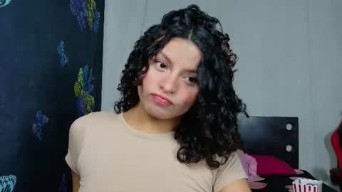 luluupeach69 online show from 5, 7, 2026