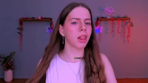 Sweet Lumi online show from 17, 4, 2026