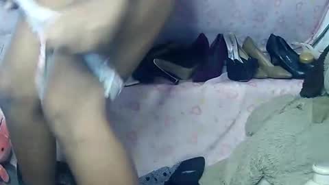 Snapshot of luna019 chatting on 7, 11, 2025 Luna online show from 7, 11, 2025