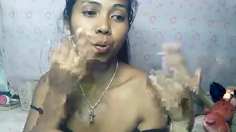 Snapshot of luna019 chatting on 9, 11, 2025 Luna online show from 9, 11, 2025