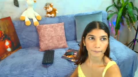 luna__logan online show from 8, 9, 2025