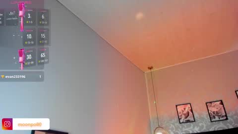     online show from 5, 12, 2024