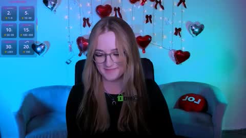 luna_berryy online show from 27, 2, 2026