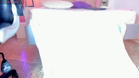 Snapshot of luna_bradley_ chatting on 3, 5, 2026 luna_bradley_ online show from 3, 5, 2026
