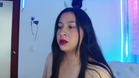 Luna Celeste online show from 5, 10, 2025