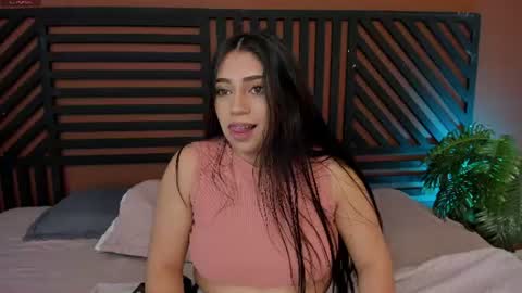 luna_cute14 online show from 26, 7, 2026