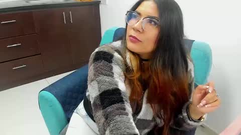 luna  online show from 6, 2, 2025