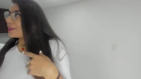 luna  online show from 11, 1, 2026