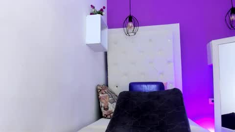 Luna online show from 23, 11, 2025