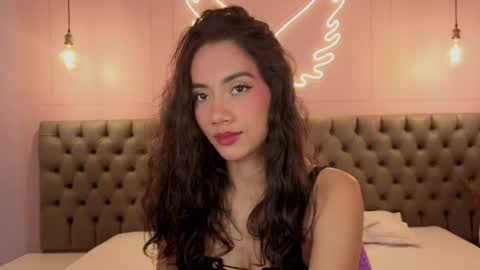 Snapshot of luna_hot_ass chatting on 19, 4, 2026 luna_hot_ass online show from 19, 4, 2026