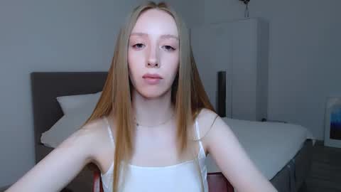 Luna online show from 17, 2, 2025