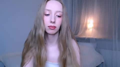 Snapshot of luna_insanity chatting on 3, 5, 2026 Luna online show from 3, 5, 2026