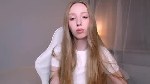 Snapshot of luna_insanity chatting on 17, 5, 2026 Luna online show from 17, 5, 2026