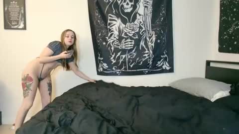 Luna online show from 2, 11, 2025