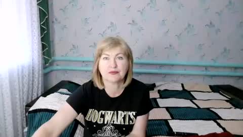 luna_lure11 online show from 19, 6, 2026