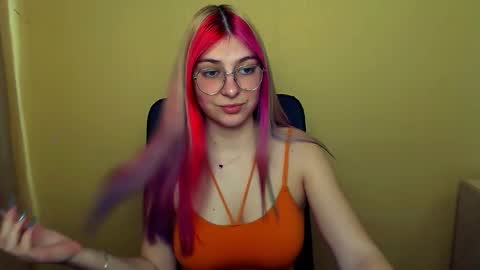 Luna online show from 6, 3, 2025