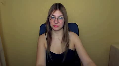 Luna online show from 13, 10, 2025