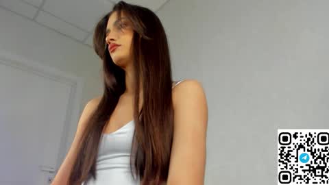 Snapshot of luna_mee chatting on 24, 3, 2026 Adele online show from 24, 3, 2026