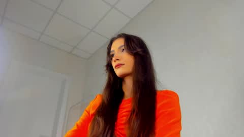 Snapshot of luna_mee chatting on 26, 3, 2026 Adele online show from 26, 3, 2026