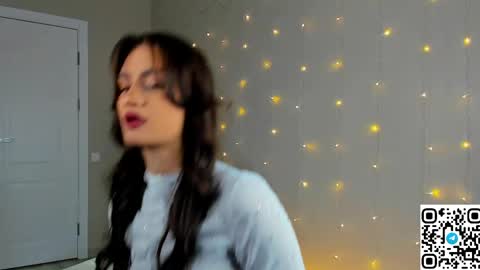 Snapshot of luna_mee chatting on 15, 4, 2026 Adele online show from 15, 4, 2026