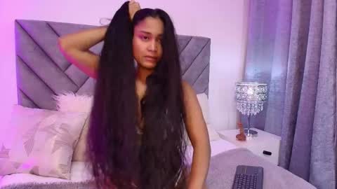 Snapshot of luna_queen7 chatting on 23, 4, 2026 luna_queen7 online show from 23, 4, 2026