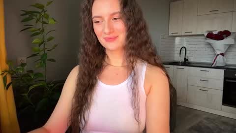 Snapshot of luna_raee chatting on 27, 9, 2025 luna_raee online show from 27, 9, 2025