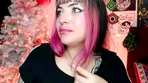 MISS LUNA  online show from 23, 12, 2024