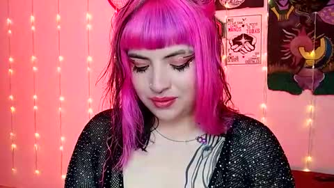 MISS LUNA  online show from 13, 1, 2025