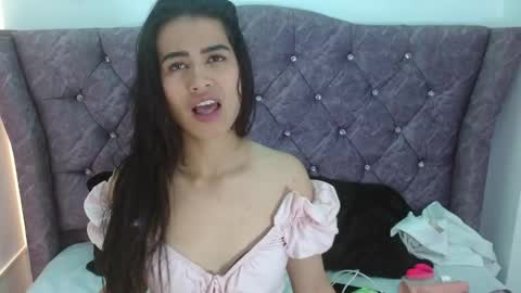 luna_starr69 online show from 14, 9, 2025