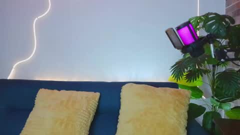 luna_valen online show from 22, 5, 2026